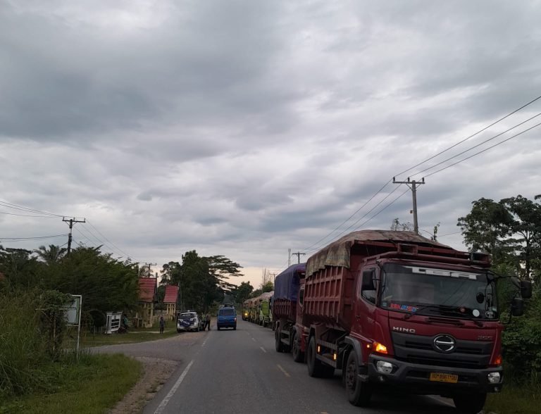 Langgar Jam Operasional, 10 Mobil Angkutan Batubara ke Bengkulu Ditindak