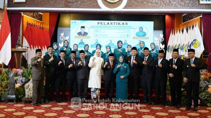 Risha Fitria Hurmin Resmi Jabat Ketua TP PKK Sarolangun