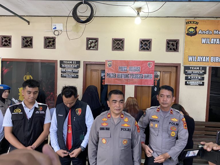 7 Karyawati Restoran di Jambi Keciduk Gelapkan Uang