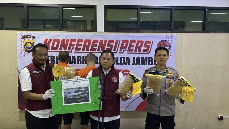 Ditresnarkoba Polda Jambi Gagalkan Peredaran 11 Kg Ganja, Dua Kurir Asal Sumut Diamankan