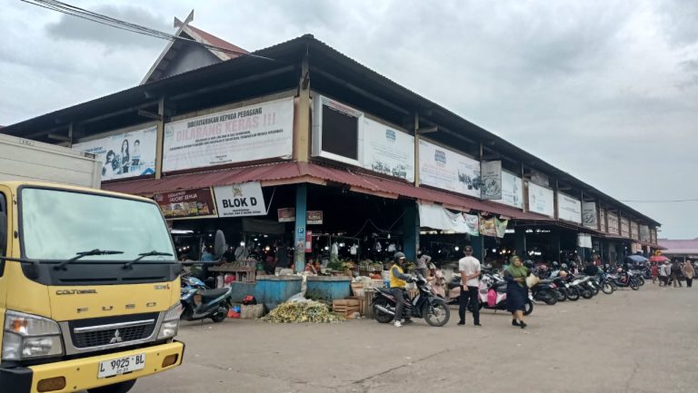 Aksi Premanisme di Pasar Angsoduo Jambi Bikin Pedagang Was-was