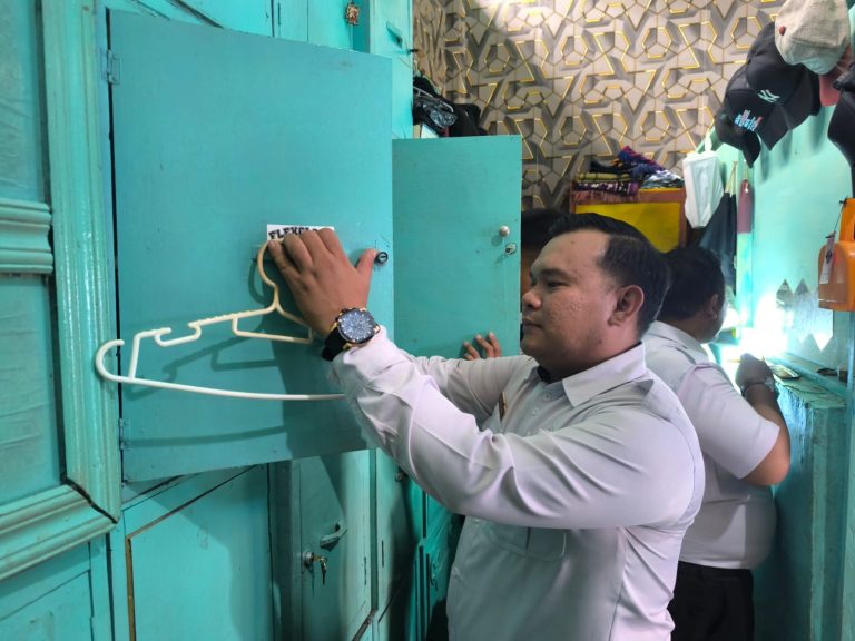 Gerak Cepat, Lapas Sarolangun Tindak Warga Binaan Yang Kedapatan Gunakan Hp