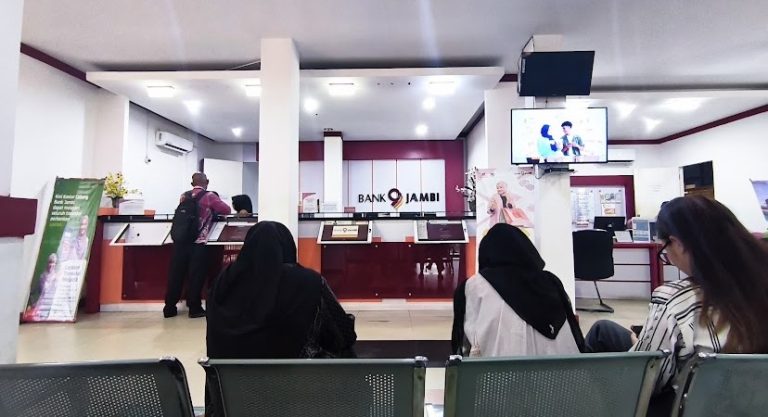 Sejumlah Tabungan Nasabah Bank Jambi di Sarolangun Raib Tiba-tiba